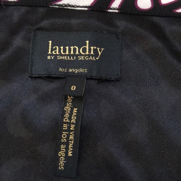 20% off bundles. Laundry retro dress - Picture 5 of 6